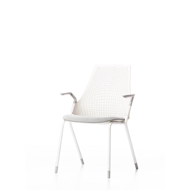HERMAN MILLER SAYL 4 LEGGED